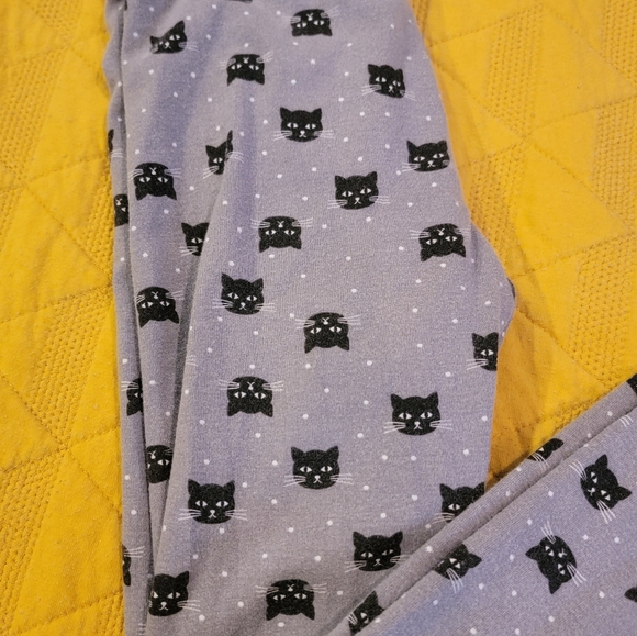 Girl's leggings. Black Cat themed - Picture 2 of 7